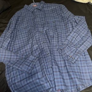 Size 2XL longe sleeve Alesbury navy blue flannel